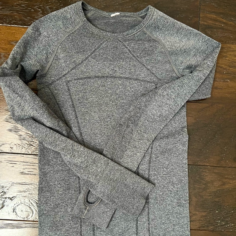ivvia gray long sleeve shirt